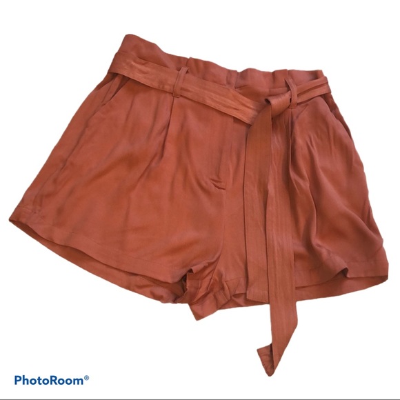 Forever 21 Coral Paper Bag Shorts Size M - Picture 1 of 7